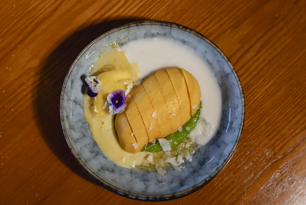 Mango sticky rice